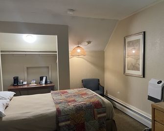 The Upper Pass Lodge at Magic Mountain - Londonderry - Bedroom