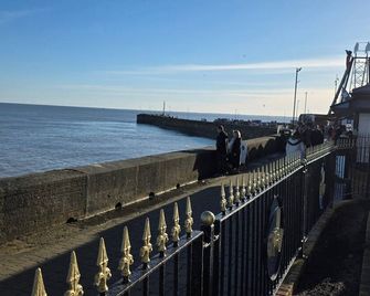 Pet friendly sleeps 3 Chalet Bridlington free elec - Bridlington