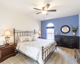 Spacious/King bed/bbq/Quality furnishings/Lg suite - Twin Falls - Schlafzimmer