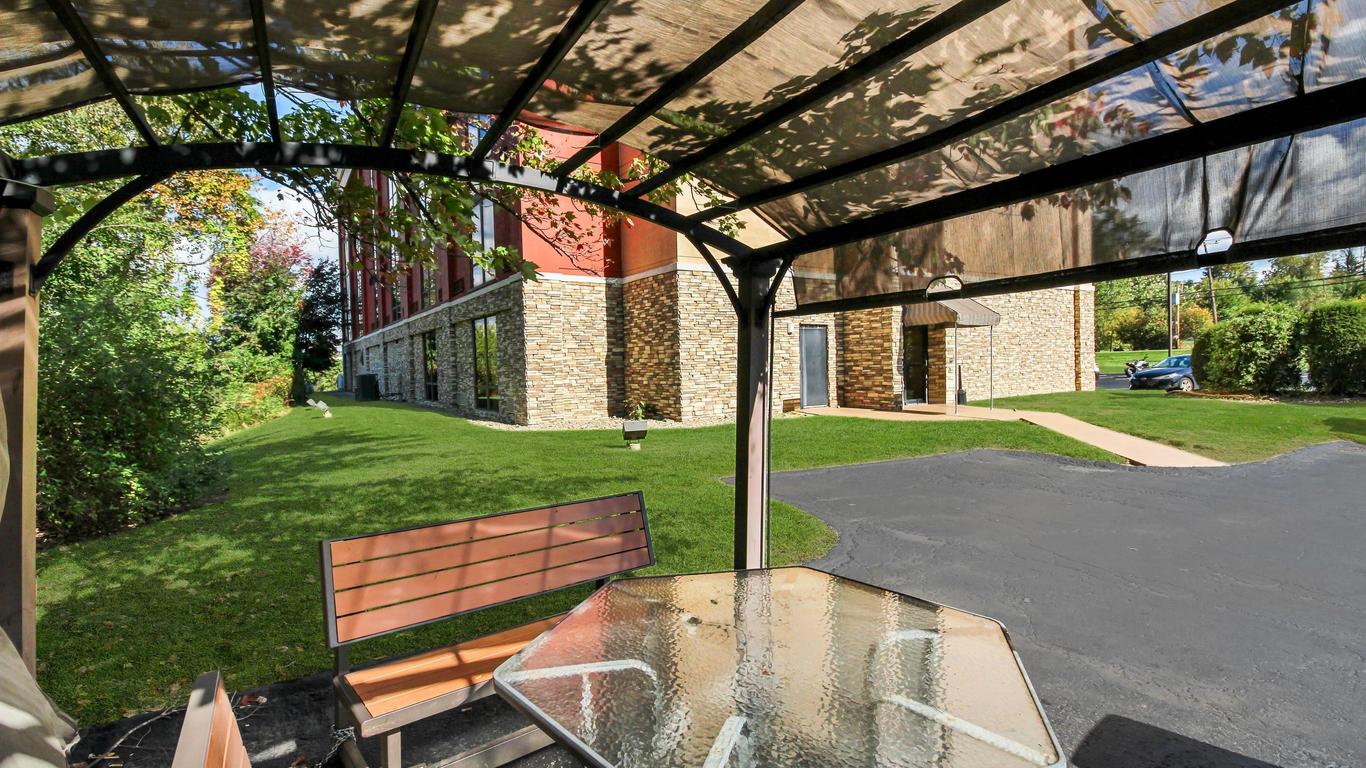 蔓越莓鄉凱富酒店 - 馬斯