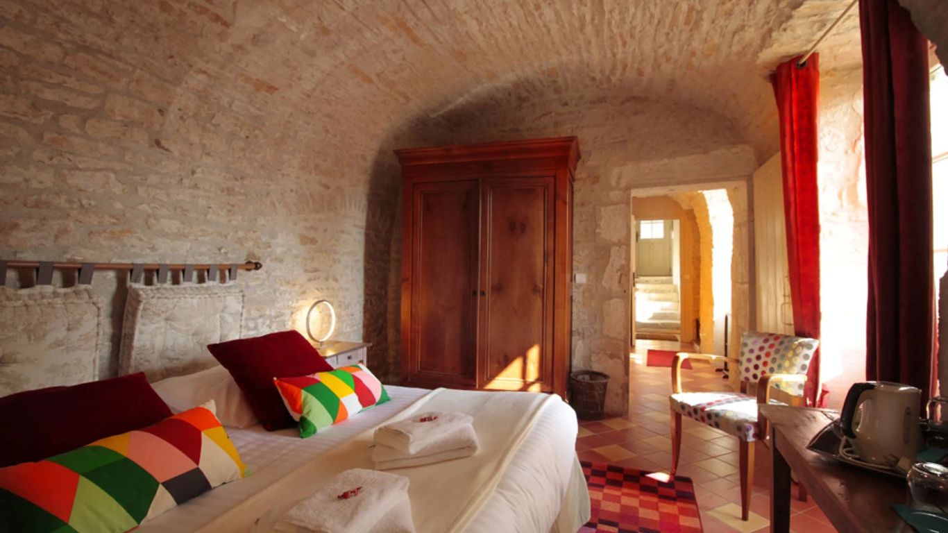 Côté-Serein - Chambres De La Tour Cachée