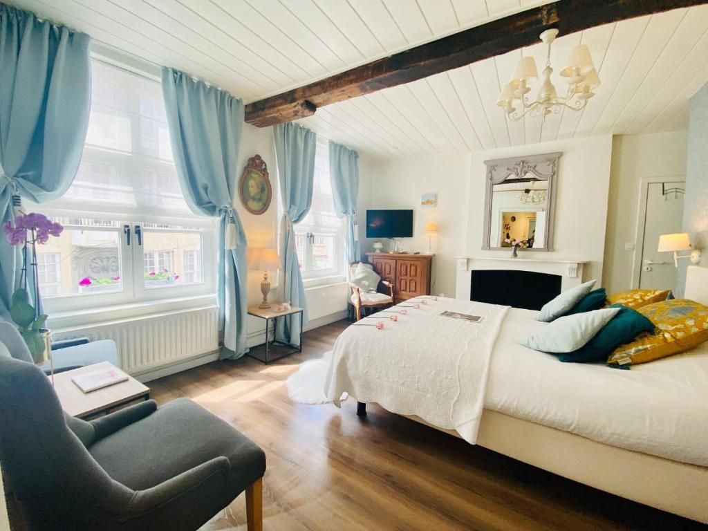 The White Queen B&B - ברוג' - חדר שינה