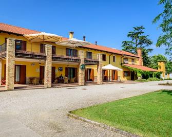 Masorini 3 - Let yourself recharge in Tenuta Regina - Palazzolo dello Stella - Gebouw