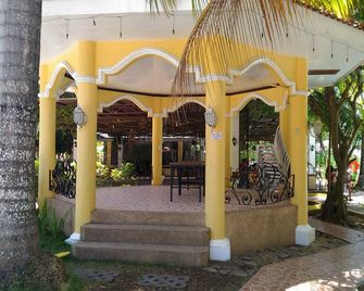 Tubod Flowing Water Resort - Minglanilla