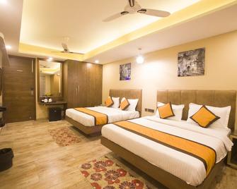 Staybook Hotel Nitya Maharani - New Delhi - Bedroom