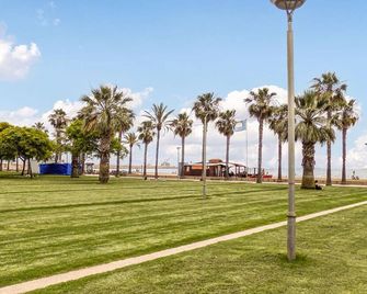 3 Bedroom Cozy Apartment in La Rapita - Sant Carles de la Ràpita - Vista del exterior