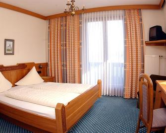 Hotel Marko - Sankt Kanzian - חדר שינה