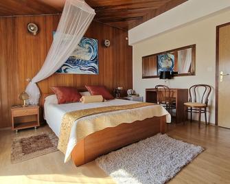 Guest House Villa Ines - Annex - Zara - Camera da letto