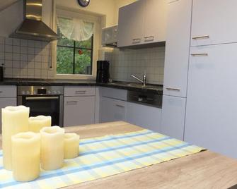 Holiday apartment Elstra for 1 - 4 persons with 2 bedrooms - Holiday house - Panschwitz-Kuckau - Küche