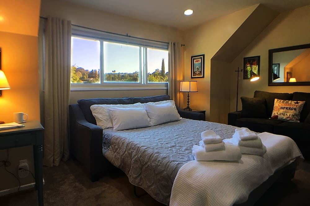 'Celebrity Hideway' Beautiful Secluded Apt. Sleeps 4 - Los Ángeles - Habitación