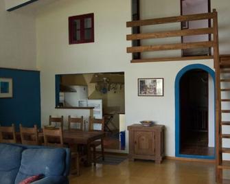 La Escuela Del Campo - Setenil de las Bodegas - Sala de estar