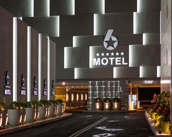 Six Star Motel-Taoyuan - Taoyuan City - Building