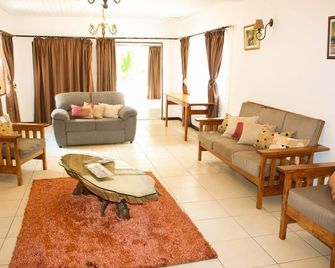 Adlib Executive Lodge - Lilongwe - Sala de estar