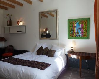 Lyon Faubourg - Saint-Priest - Schlafzimmer