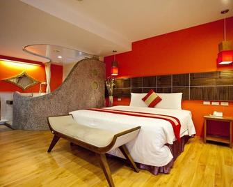 Golden Sea Inn - Kenting - Bedroom