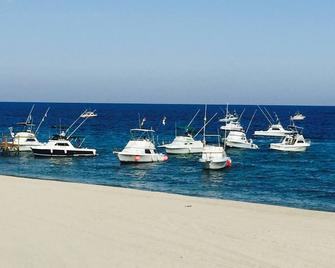 Beachfront Casa with All the Amenities of Home! - Buenavista - Beach