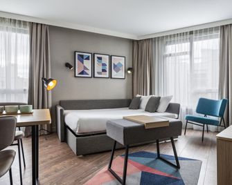 Aparthotel Adagio Paris Suresnes Longchamp - Suresnes - Camera da letto