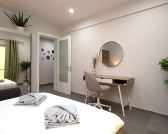 Modern seafront 3bedrooms with spacious yard JLIN1-1 - Sliema - Bedroom