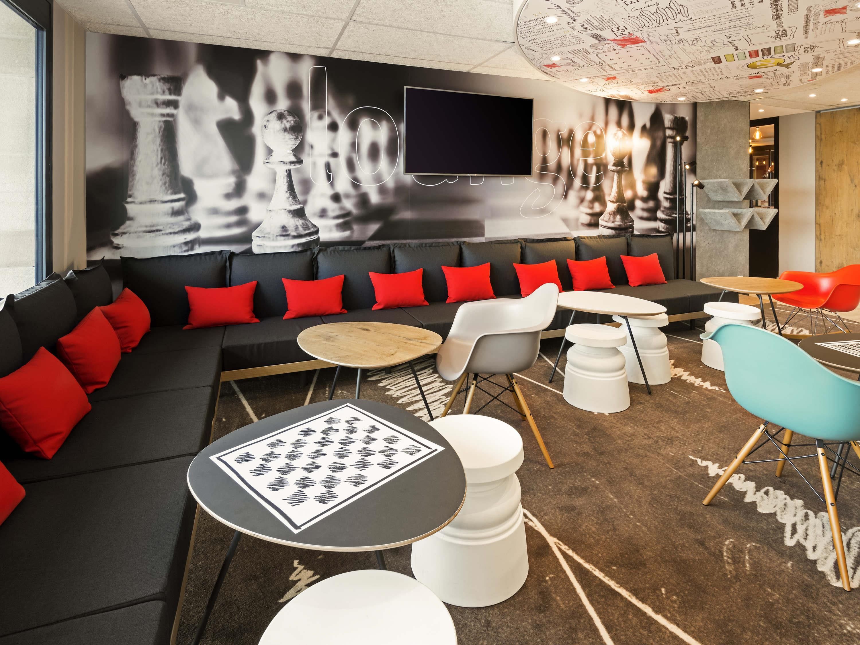 ibis Pontorson Baie Du Mont Saint Michel