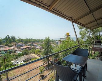 Hotel Raaya Regency - Mahabaleshwar - Balcón