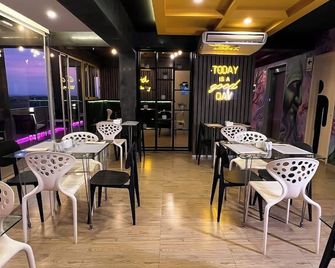 Awqa Hoteles - Sede Natasha - Trujillo - Restaurante