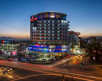 جراند إليانا هوتل كونفرانس آند سبا - أديس أبابا - مبنى