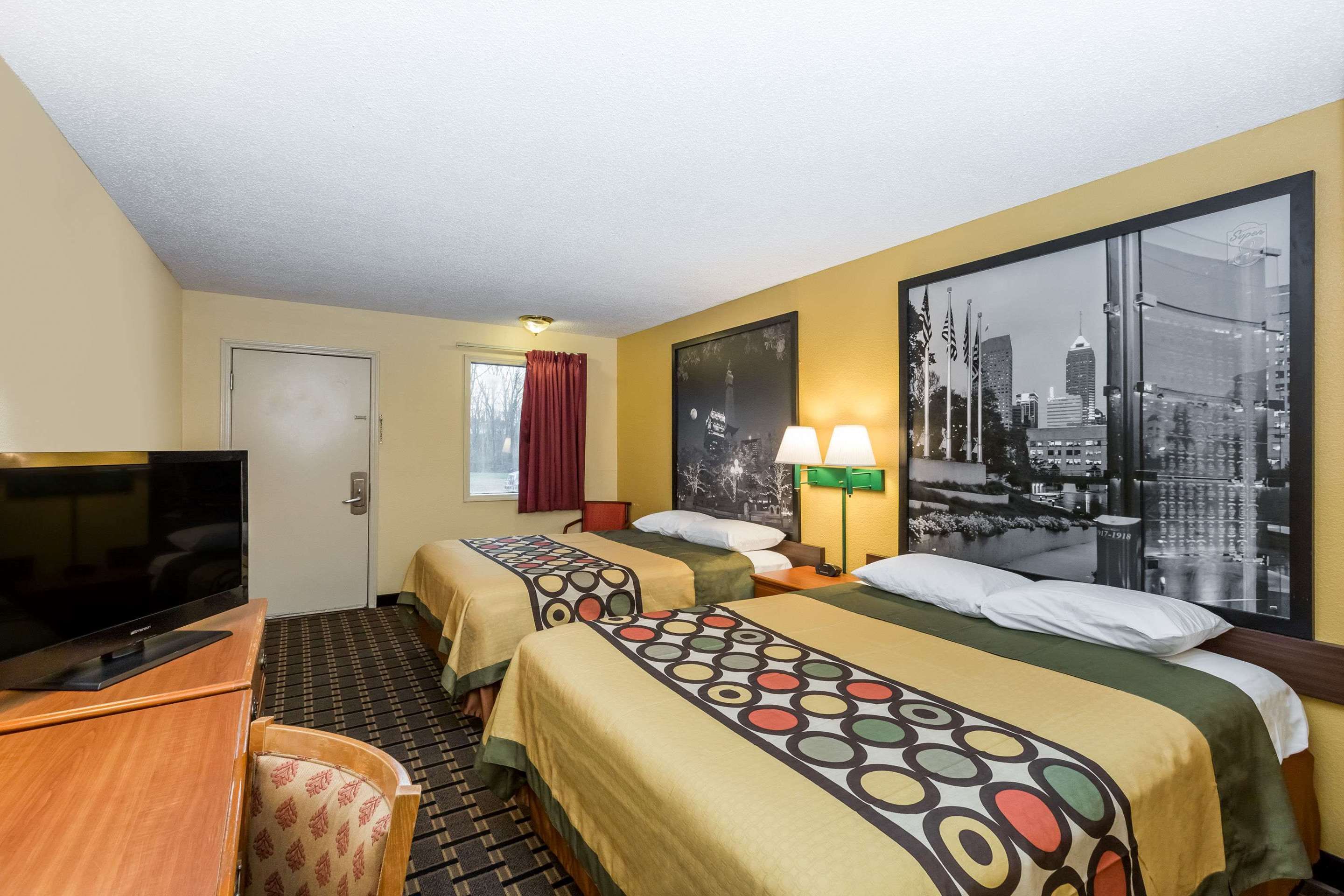 Super 8 by Wyndham Indianapolis/Southport Rd - Indianapolis - Chambre