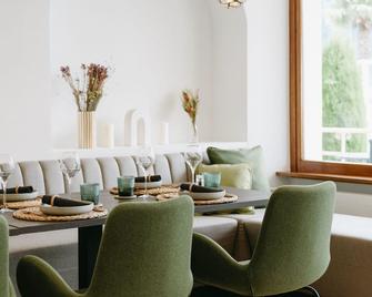 La Villa - Montreux - Dining room