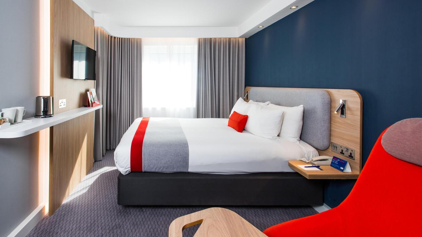 Holiday Inn Express London - Wimbledon South By IHG