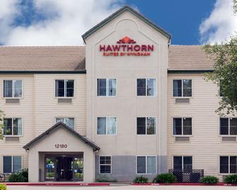 Hawthorn Suites by Wyndham Rancho Cordova/Folsom - Rancho Cordova - Rakennus