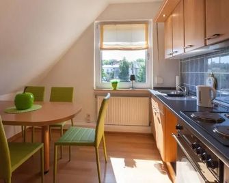 Hotel Am See - Ostseebad Baabe - Küche