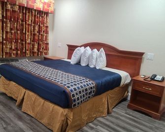 Majestic Inn And Suites - Klamath Falls - Soveværelse