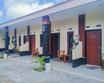 Pondok Sundawa 2 Pangandaran Mitra RedDoorz - Pangandaran - Innenhof