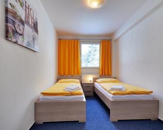 Penzion Neubauer - Ostružná