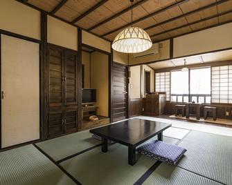 Okuasono Yado Yamanami - Ubuyama - Habitación