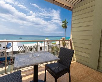 嘉瑞比克旅館 - 蒙特哥貝 - 陽台