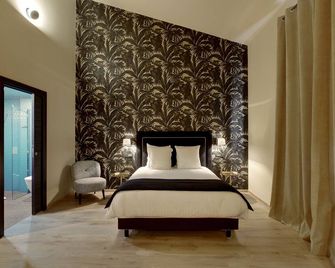 Villa Erizio, a bucolic and urban break - בורדו - חדר שינה