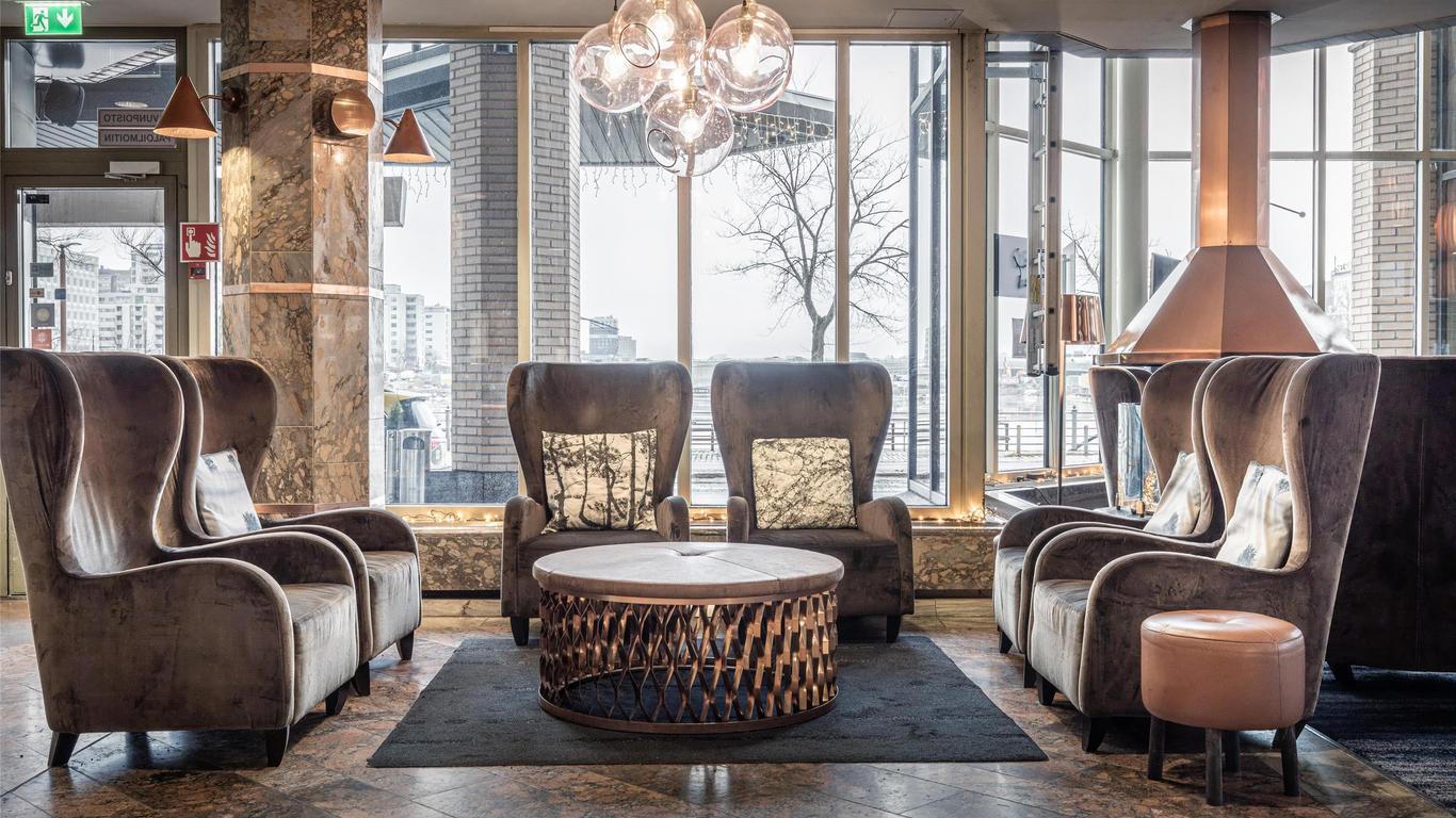 هيلتون هلسنكي ستراند