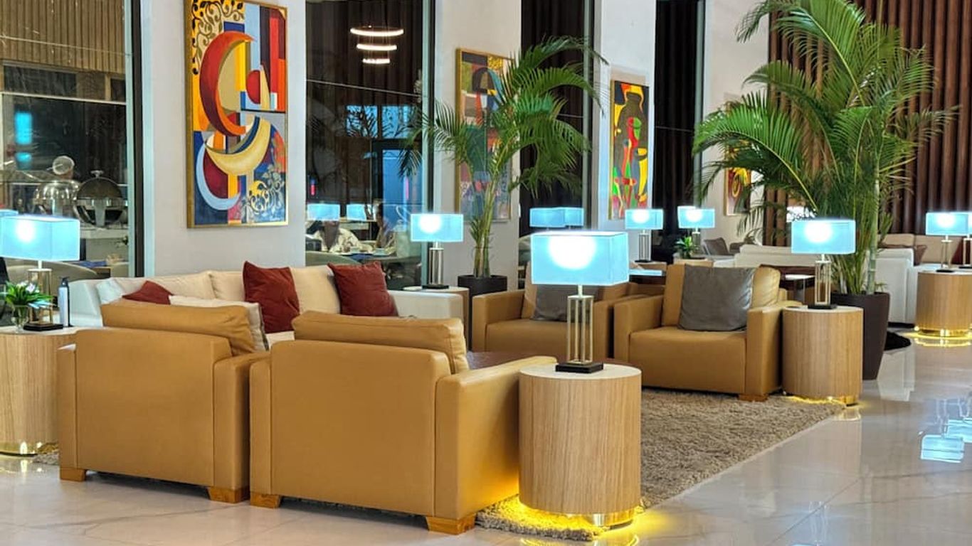 Hotel Girassol Plaza