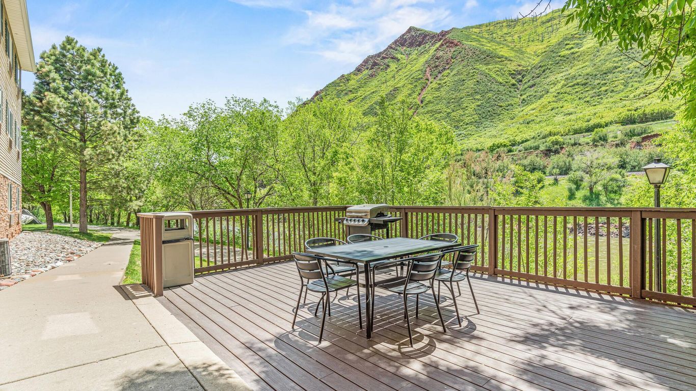 Quality Inn & Suites On The River