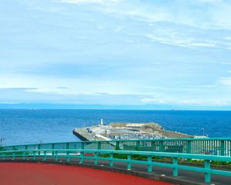 Caravan Flake - Hostel - Izu Ōshima