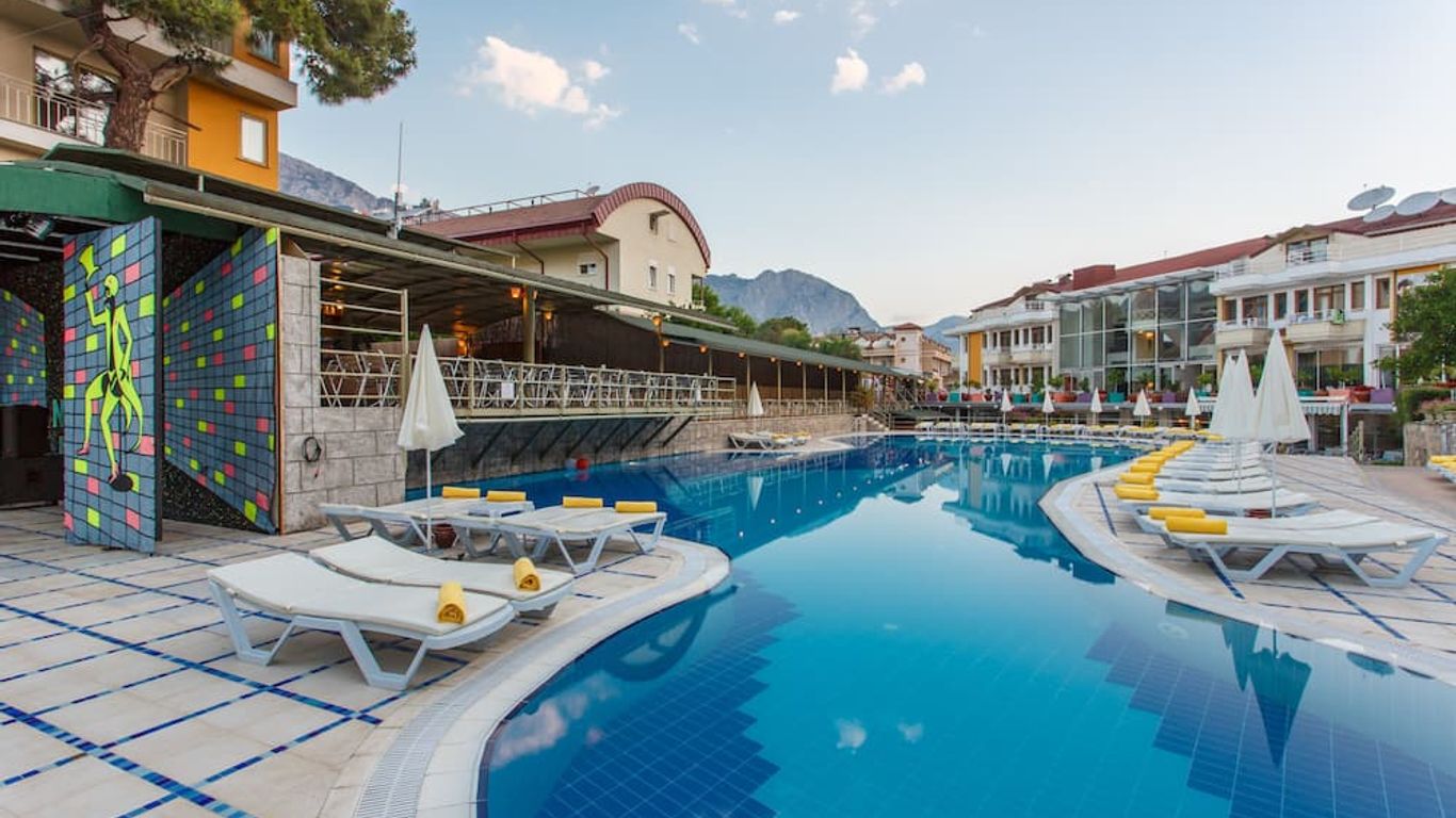 Tu Casa Gelidonya Hotel