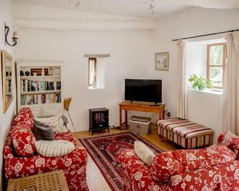 The Apple Store, Great Doward In The Wye Valley - Ross-on-Wye - Living room