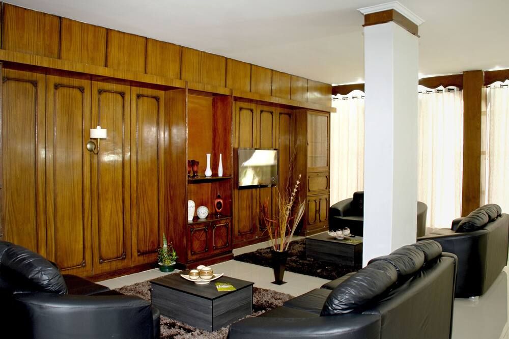 Turrance White Hotel - Campinas - Wohnzimmer