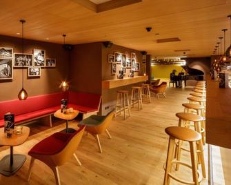 Hirschen Guesthouse - Village Hotel - Wildhaus - Bar
