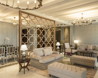 Al Habtoor Polo Resort - Dubai - Lounge