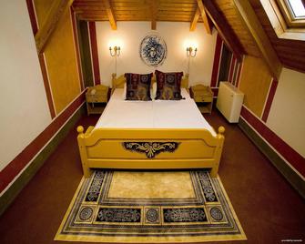 جانوس بوتيك هوتل آند سبا - Siófok - غرفة نوم