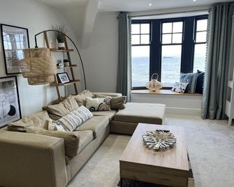 Beachcliff Rooms & Apartments - Cardiff - Living room