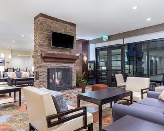 Staybridge Suites Seattle - Fremont, An IHG Hotel - Seattle - Living room