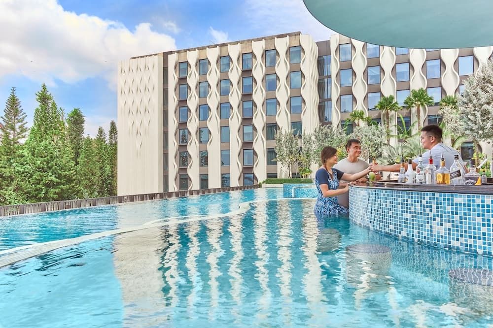 Village Hotel Sentosa by Far East Hospitality - Singapore - בריכה